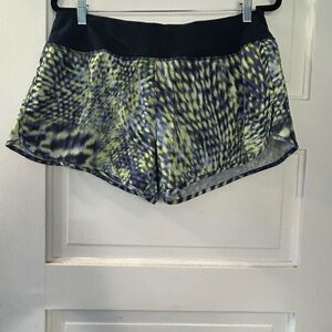 Nike Women's Yellow and Blue Athletic Shorts